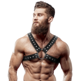 FETISH SUBMISSIVE ATTITUDE - ARNÉS ECOPIEL PECHO CRUZADO CON TACHUELAS HOMBRE:: Discreción en tusexshopgay.com